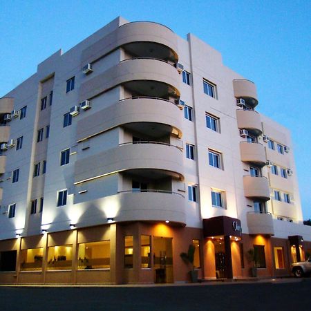 Olimpo Hotel&Suites Itauguá Exteriér fotografie